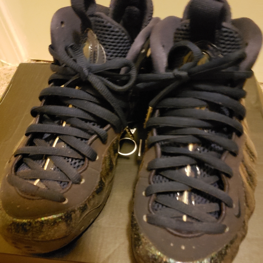 Woman foam posite